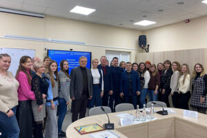 Детальніше про статтю Відбулися зустрічі випускників ЧНУ