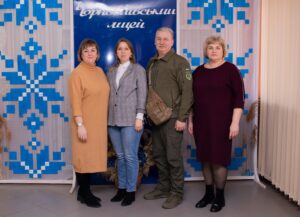 Детальніше про статтю Робочий візит до «Чорнобаївського ліцею»: обговорення перспектив розвитку освіти