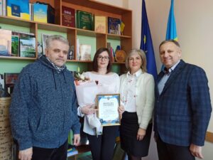 Детальніше про статтю Науковицю в галузі історії нагороджено Почесною грамотою Черкаської обласної військової адміністрації