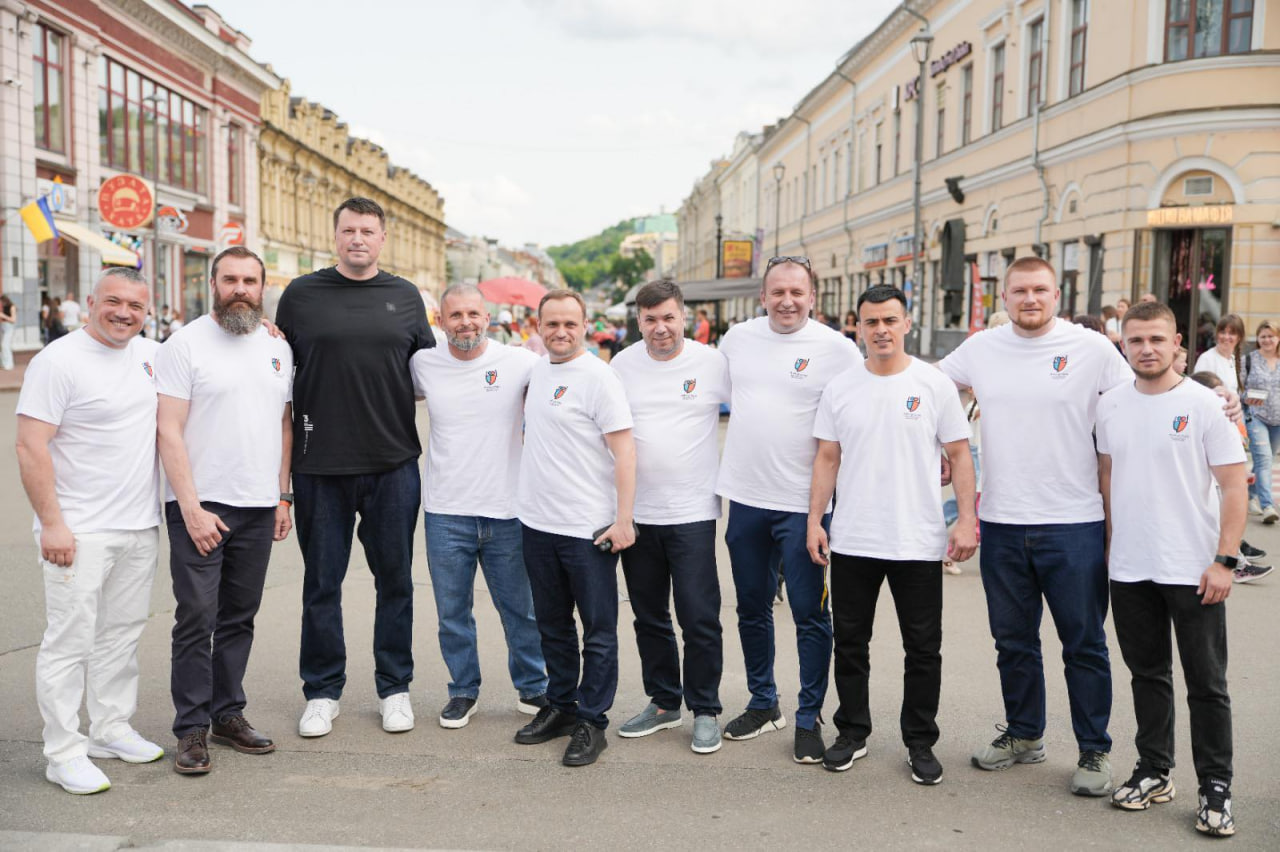 Ви зараз переглядаєте Фіналісти шкільної ліги «Пліч-о-пліч» дізналися суперників на всеукраїнському етапі
