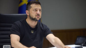Детальніше про статтю Зеленський пропонує проводити дві вступні кампанії до вишів на рік
