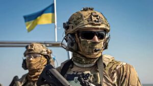 Детальніше про статтю Учителям пропонують матеріали для вивчення військової історії України